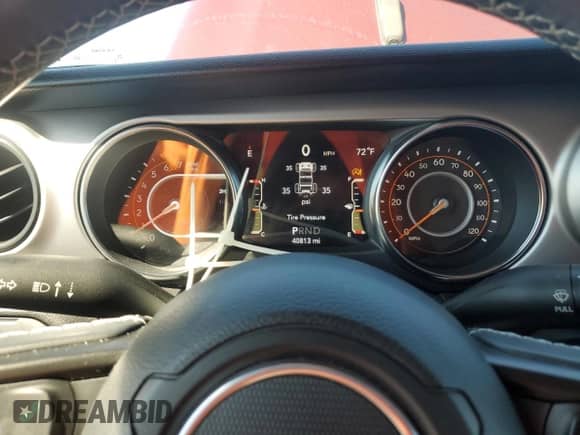 2021 Jeep Wrangler Willys with VIN 1C4GJXAN7MW651854, listed as a Copart auction lot 82452175 with 40,813 mi miles and Salvage title. Bid and sale history available at DreamBid. Image 9.