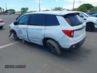 2021 Honda Passport EX-L с VIN 5FNYF7H59MB001083, выставлен на аукционе IAAI как лот 42943781 с пробегом 56 549 миль миль и . История ставок и продаж доступна на DreamBid. Изображение 3.