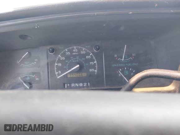 1995 Ford Econoline Cargo с VIN 1FTFE24H5SHB81429, выставлен на аукционе IAAI как лот 42597515 с пробегом 99 400 миль миль и . История ставок и продаж доступна на DreamBid. Изображение 7.