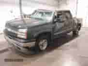 2003 Chevrolet Silverado 1500HD LS с VIN 1GCGK13U93F171585, выставлен на аукционе IAAI как лот 41990852 с пробегом 242 327 миль миль и . История ставок и продаж доступна на DreamBid. Изображение 2.