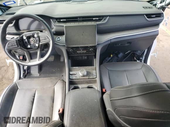 2024 Jeep Grand Cherokee with VIN 1C4RJYB63R8520485, listed as a Copart auction lot 85873605 with Not provided miles and Non repairable. Bid and sale history available at DreamBid. Image 8.