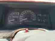 2000 Cadillac Escalade z VIN 1GYEK13R1YR123601, wystawiony jako Copart lot #48589225 z przebiegiem 258 998 mil mil oraz Szkoda całkowita • Salvage title. Historia ofert i sprzedaży dostępna na DreamBid. Obrazek 9.