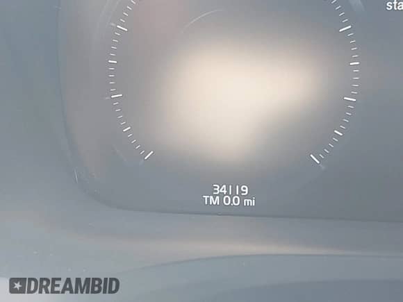 2022 Volvo S60 Momentum z VIN 7JRL12TZXNG162556, wystawiony jako IAAI lot #42532276 z przebiegiem 34 119 mil mil oraz . Historia ofert i sprzedaży dostępna na DreamBid. Obrazek 15.