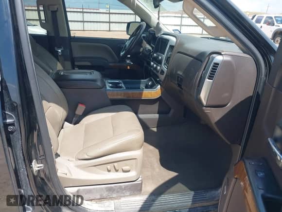 2018 GMC Sierra 1500 SLT z VIN 3GTP1NEC3JG212142, wystawiony jako IAAI lot #43027926 z przebiegiem 180 704 mil mil oraz . Historia ofert i sprzedaży dostępna na DreamBid. Obrazek 5.