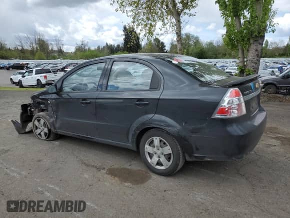 2008 Chevrolet Aveo LS z VIN KL1TD56648B129148, wystawiony jako Copart lot #51136714 z przebiegiem 182 545 mil mil oraz Szkoda całkowita • Salvage title. Historia ofert i sprzedaży dostępna na DreamBid. Obrazek 2.
