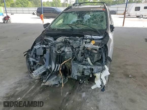 2025 Subaru Ascent Onyx Edition Touring with VIN 4S4WMAWD6S3404335, listed as a Copart auction lot 60520905 with 1,401 mi miles and Salvage title. Bid and sale history available at DreamBid. Image 14.