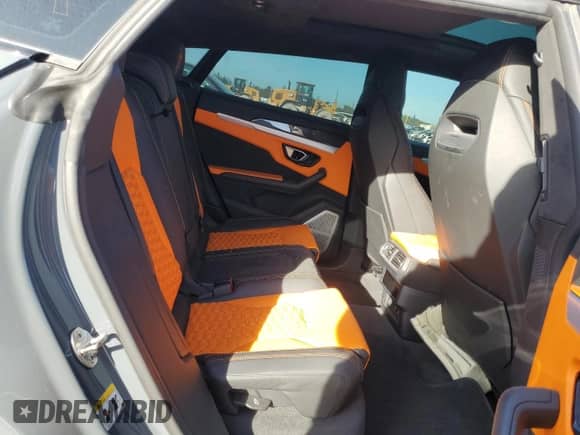2022 Lamborghini Urus with VIN ZPBUA1ZL8NLA16768, listed as a Copart auction lot 40152294 with 10,595 mi miles and Clean title. Bid and sale history available at DreamBid. Image 11.