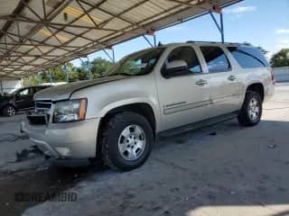 2007 Chevrolet Suburban LT с VIN 3GNFC16047G170406, выставлен на аукционе Copart как лот 84551815 с пробегом 259 299 миль миль и Списание • Salvage title. История ставок и продаж доступна на DreamBid. Изображение 1.