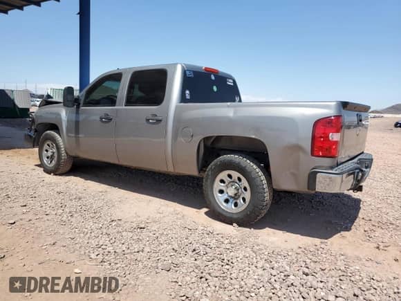 2007 Chevrolet Silverado 1500 Work Truck with VIN 2GCEC13C371501424, listed as a Copart auction lot 60187125 with 221,516 mi miles and Salvage title. Bid and sale history available at DreamBid. Image 2.