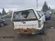 2006 Chevrolet Silverado 1500 Work Truck с VIN 3GCEK14V06G273567, выставлен на аукционе IAAI как лот 42028541 с пробегом 193 399 миль миль и . История ставок и продаж доступна на DreamBid. Изображение 16.