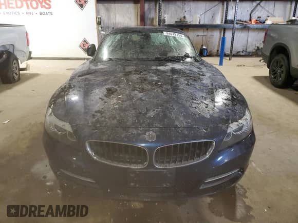 2009 BMW Z4 sDrive30i с VIN WBALM53559E160782, выставлен на аукционе Copart как лот 84019154 с пробегом 46 228 миль миль и Списание • Salvage title. История ставок и продаж доступна на DreamBid. Изображение 5.