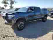 2022 Toyota Tacoma SR5 с VIN 3TMDZ5BN2NM132324, выставлен на аукционе Copart как лот 81694695 с пробегом 44 765 миль миль и Списание • Salvage title. История ставок и продаж доступна на DreamBid. Изображение 1.