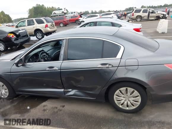 2012 Honda Accord LX z VIN 1HGCP2F31CA169658, wystawiony jako IAAI lot #43400841 z przebiegiem 284 569 mil mil oraz . Historia ofert i sprzedaży dostępna na DreamBid. Obrazek 14.