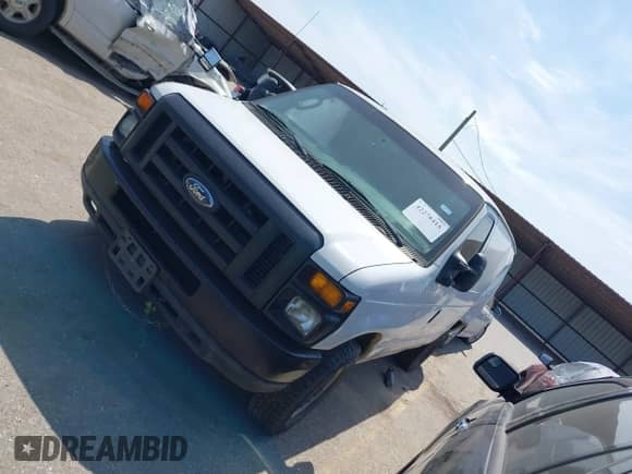 2011 Ford Econoline Cargo Commercial с VIN 1FTNE1EW9BDA90285, выставлен на аукционе IAAI как лот 42278415 с пробегом 255 927 миль миль и . История ставок и продаж доступна на DreamBid. Изображение 17.