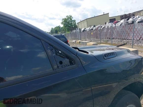 2023 Ram 1500 Big Horn with VIN 1C6SRFMT5PN541779, listed as a IAAI auction lot 42664332 with 21,067 mi miles and . Bid and sale history available at DreamBid. Image 18.