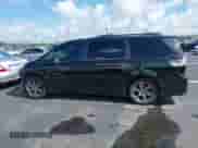 2011 Toyota Sienna SE с VIN 5TDXK3DC9BS122337, выставлен на аукционе IAAI как лот 42245460 с пробегом 270 970 миль миль и . История ставок и продаж доступна на DreamBid. Изображение 15.