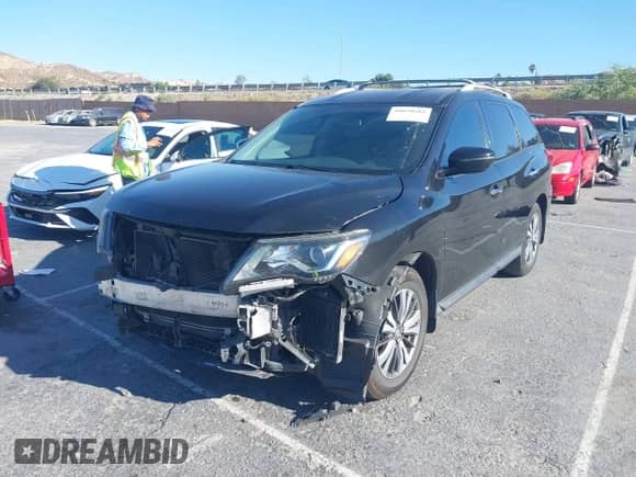 2020 Nissan Pathfinder S с VIN 5N1DR2AN2LC614298, выставлен на аукционе IAAI как лот 42670581 с пробегом 96 731 миль миль и . История ставок и продаж доступна на DreamBid. Изображение 2.