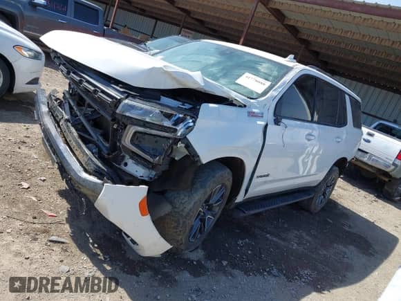 2021 Chevrolet Tahoe Z71 z VIN 1GNSKPKD7MR117286, wystawiony jako IAAI lot #41778088 z przebiegiem 87 938 mil mil oraz . Historia ofert i sprzedaży dostępna na DreamBid. Obrazek 18.