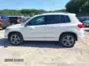 2017 Volkswagen Tiguan Sport с VIN WVGUV7AX2HW509048, выставлен на аукционе IAAI как лот 42781032 с пробегом 91 546 миль миль и . История ставок и продаж доступна на DreamBid. Изображение 14.