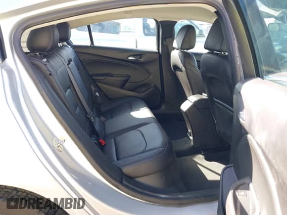 2018 Chevrolet Cruze Premier с VIN 3G1BF6SM5JS611610, выставлен на аукционе IAAI как лот 41824370 с пробегом 103 399 миль миль и . История ставок и продаж доступна на DreamBid. Изображение 8.