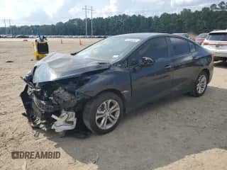 2019 Chevrolet Cruze LS с VIN 1G1BC5SM5K7111241, выставлен на аукционе Copart как лот 67806945 с пробегом 88 840 миль миль и Списание • Salvage title. История ставок и продаж доступна на DreamBid. Изображение 1.