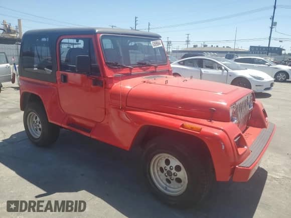 1993 Jeep Wrangler with VIN 1J4FY69S9PP225393, listed as a Copart auction lot 63698844 with 195,561 mi miles and Salvage title. Bid and sale history available at DreamBid. Image 4.