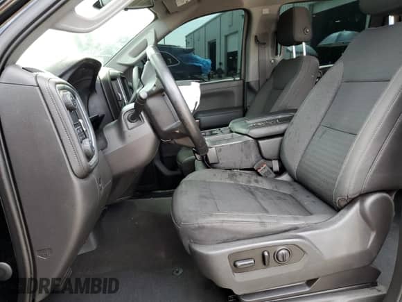 2019 Chevrolet Silverado 1500 RST с VIN 3GCPWDED4KG238898, выставлен на аукционе Copart как лот 70602455 с пробегом Не указан миль и На запчасти • Non repairable. История ставок и продаж доступна на DreamBid. Изображение 7.