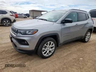 2024 Jeep Compass Latitude Lux с VIN 3C4NJDFN7RT578934, выставлен на аукционе Copart как лот 62761585 с пробегом 9 935 миль миль и Чистый • Clean title. История ставок и продаж доступна на DreamBid. Изображение 1.