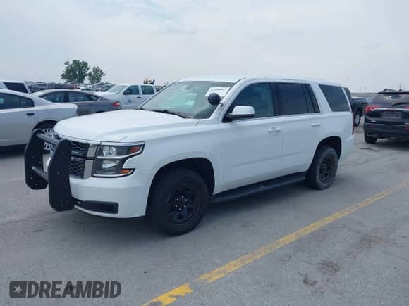 2018 Chevrolet Tahoe Commercial с VIN 1GNSKDEC8JR238969, выставлен на аукционе IAAI как лот 42440047 с пробегом 126 373 миль миль и . История ставок и продаж доступна на DreamBid. Изображение 2.