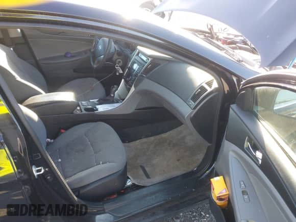 2013 Hyundai Sonata GLS с VIN 5NPEB4AC6DH768929, выставлен на аукционе IAAI как лот 43335724 с пробегом 135 334 миль миль и . История ставок и продаж доступна на DreamBid. Изображение 5.