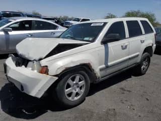 2008 Jeep Grand Cherokee Laredo с VIN 1J8GS48K38C121436, выставлен на аукционе Copart как лот 60831235 с пробегом 205 854 миль миль и Списание • Salvage title. История ставок и продаж доступна на DreamBid. Изображение 1.