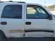 2001 Chevrolet Tahoe LS z VIN 1GNEC13T91R218953, wystawiony jako IAAI lot #43426159 z przebiegiem 180 507 mil mil oraz . Historia ofert i sprzedaży dostępna na DreamBid. Obrazek 13.