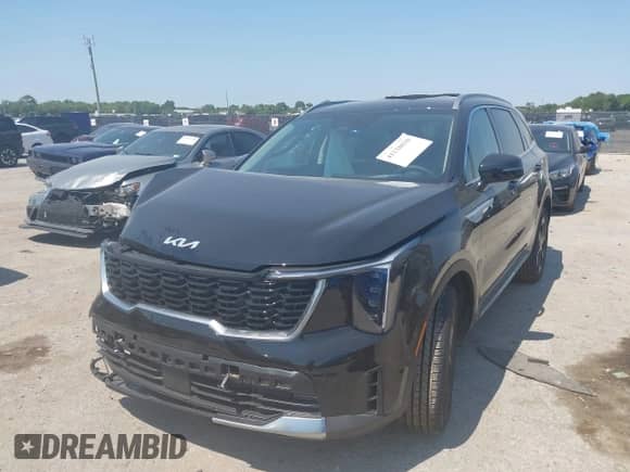 2025 Kia Sorento EX with VIN KNDRHDJG1S5355400, listed as a IAAI auction lot 43138830 with 3,932 mi miles and . Bid and sale history available at DreamBid. Image 2.