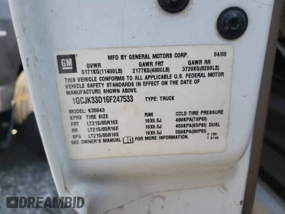 2006 Chevrolet Silverado 3500 DRW LT3 с VIN 1GCJK33D16F247533, выставлен на аукционе Copart как лот 68072184 с пробегом Не указан миль и Списание • Salvage title. История ставок и продаж доступна на DreamBid. Изображение 12.