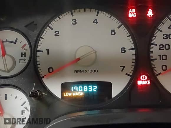 2005 Dodge 1500 SLT с VIN 1D7HU16D35J632537, выставлен на аукционе IAAI как лот 42706364 с пробегом 190 832 миль миль и . История ставок и продаж доступна на DreamBid. Изображение 15.