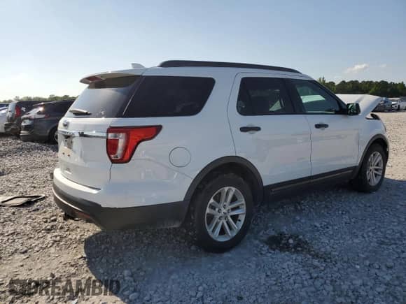 2017 Ford Explorer с VIN 1FM5K7B81HGC17664, выставлен на аукционе Copart как лот 55895695 с пробегом 127 526 миль миль и Списание • Salvage title. История ставок и продаж доступна на DreamBid. Изображение 3.