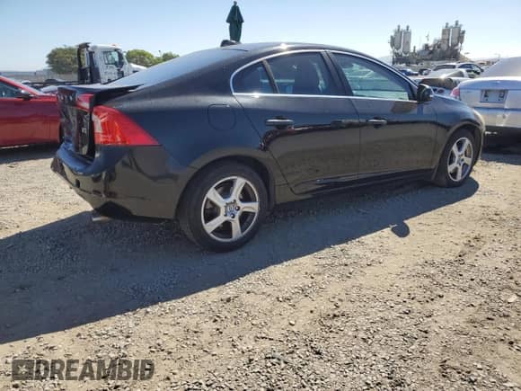 2012 Volvo S60 T5 с VIN YV1622FS6C2112328, выставлен на аукционе Copart как лот 85162565 с пробегом 87 334 миль миль и Списание • Salvage title. История ставок и продаж доступна на DreamBid. Изображение 3.