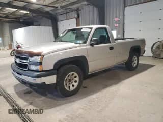 2006 Chevrolet Silverado 1500 with VIN 1GCEK14X56Z154320, listed as a Copart auction lot 60729545 with 102,363 mi miles and Salvage title. Bid and sale history available at DreamBid. Image 1.