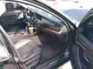 2012 BMW 5 Series 528i xDrive с VIN WBAXH5C56CDW05033, выставлен на аукционе IAAI как лот 42297154 с пробегом Не указан миль и . История ставок и продаж доступна на DreamBid. Изображение 5.