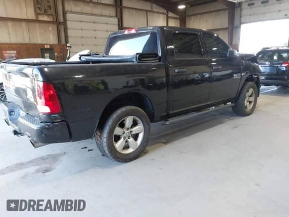 2015 Ram 1500 Express with VIN 1C6RR7KT1FS780771, listed as a IAAI auction lot 43062594 with 109,906 mi miles and . Bid and sale history available at DreamBid. Image 4.