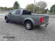 2008 Nissan Frontier SE z VIN 1N6AD09U08C450592, wystawiony jako IAAI lot #43533655 z przebiegiem 179 933 mil mil oraz . Historia ofert i sprzedaży dostępna na DreamBid. Obrazek 3.