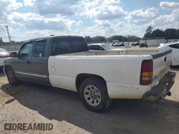 1999 GMC Sierra 1500 SLE с VIN 1GTEC19T5XE530378, выставлен на аукционе Copart как лот 72692654 с пробегом 470 532 миль миль и Чистый • Clean title. История ставок и продаж доступна на DreamBid. Изображение 2.