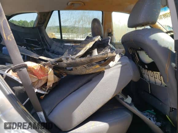 2011 Hyundai Santa Fe GLS с VIN 5XYZG3AB1BG011008, выставлен на аукционе Copart как лот 81389785 с пробегом 235 285 миль миль и Чистый • Clean title. История ставок и продаж доступна на DreamBid. Изображение 11.