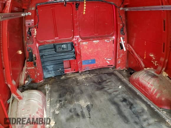 2010 Chevrolet Express Cargo z VIN 1GCZGFBA4A1136638, wystawiony jako Copart lot #62981635 z przebiegiem 171 436 mil mil oraz Czysty tytuł • Clean title. Historia ofert i sprzedaży dostępna na DreamBid. Obrazek 11.