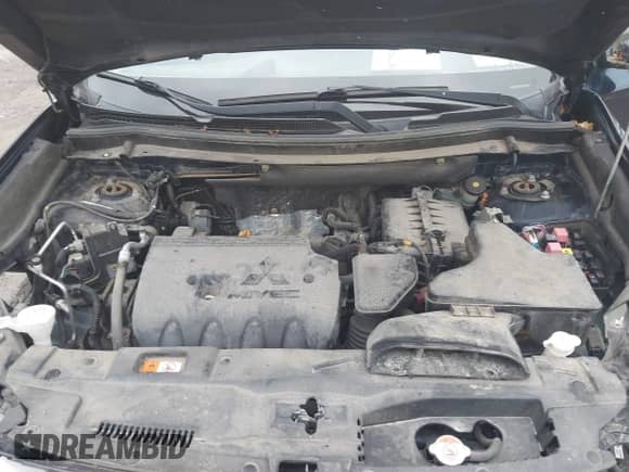 2019 Mitsubishi Outlander ES z VIN JA4AZ3A39KZ004223, wystawiony jako IAAI lot #43507250 z przebiegiem 88 621 mil mil oraz . Historia ofert i sprzedaży dostępna na DreamBid. Obrazek 10.