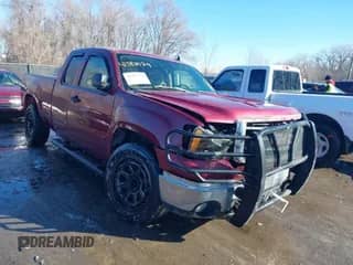 2007 GMC Sierra 1500 SLE1 z VIN 2GTEC19C471540952, wystawiony jako IAAI lot #41387079 z przebiegiem 155 427 mil mil oraz . Historia ofert i sprzedaży dostępna na DreamBid. Obrazek 1.