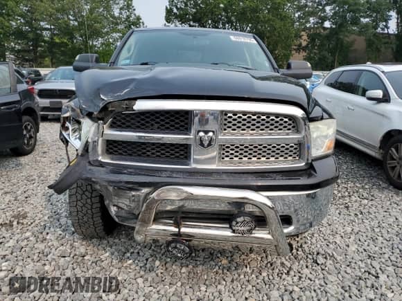 2009 Dodge 1500 SLT z VIN 1D3HV18P09S804738, wystawiony jako Copart lot #66918795 z przebiegiem 158 102 mil mil oraz Czysty tytuł • Clean title. Historia ofert i sprzedaży dostępna na DreamBid. Obrazek 5.