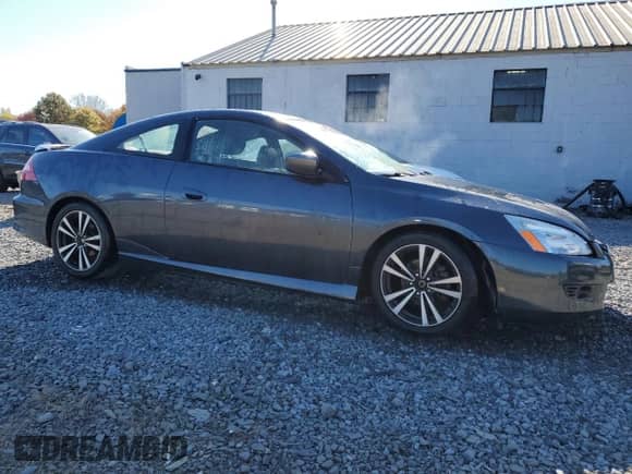 2005 Honda Accord EX-L с VIN 1HGCM82785A008831, выставлен на аукционе Copart как лот 75735144 с пробегом Не указан миль и Списание • Salvage title. История ставок и продаж доступна на DreamBid. Изображение 4.