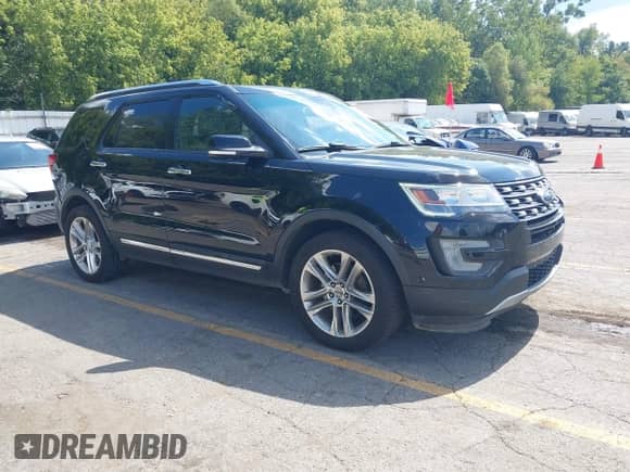 2017 Ford Explorer Limited с VIN 1FM5K8F8XHGB88357, выставлен на аукционе IAAI как лот 43136142 с пробегом 157 284 миль миль и . История ставок и продаж доступна на DreamBid. Изображение 1.