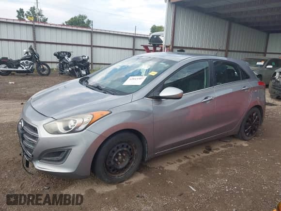 2016 Hyundai Elantra с VIN KMHD35LHXGU255938, выставлен на аукционе IAAI как лот 42843507 с пробегом 175 422 миль миль и . История ставок и продаж доступна на DreamBid. Изображение 2.